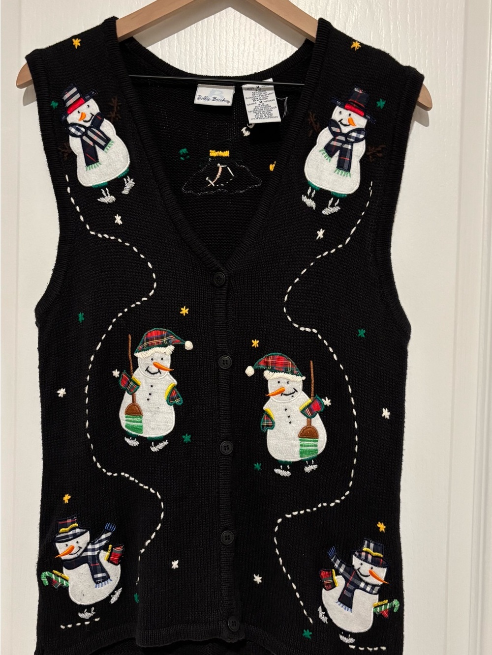 Bobbie Brooks Black Snowmen Embroidered Button-Front Sweater Vest